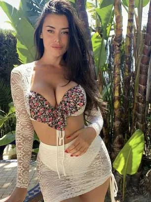Female Escorts in Aerocity Golden Hotel Hotel